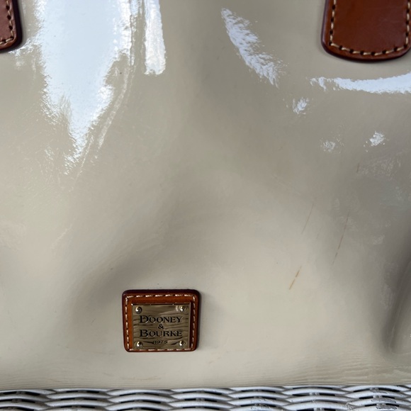 🦆Dooney and Bourke 🦆 - Picture 2 of 10